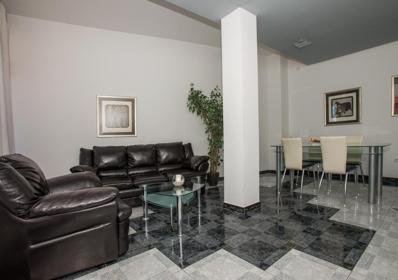 Apartments Marcela Makarska Luaran gambar